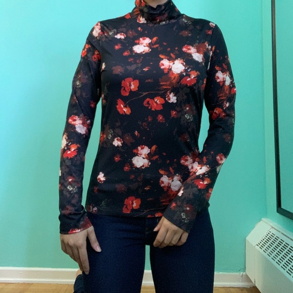Mock turtle neck